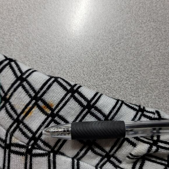 Cato Black White Check Round Neck Sweater Top XL Soft Stretchy Cozy Banded Waist - Picture 4 of 5